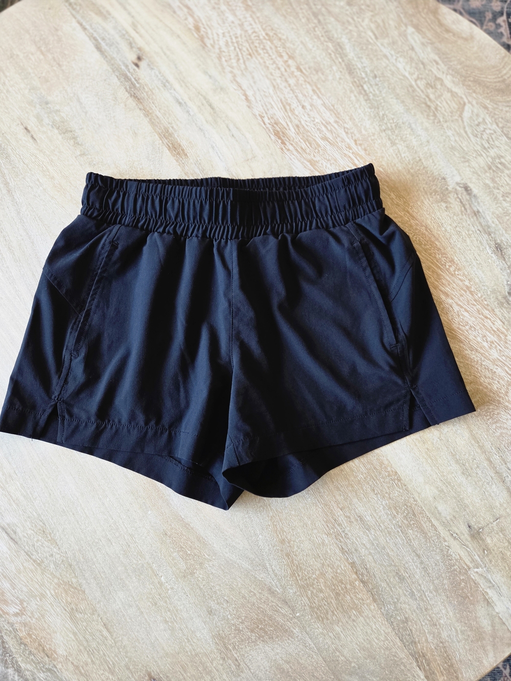 Zella Black Elastic-Waist Athletic Shorts